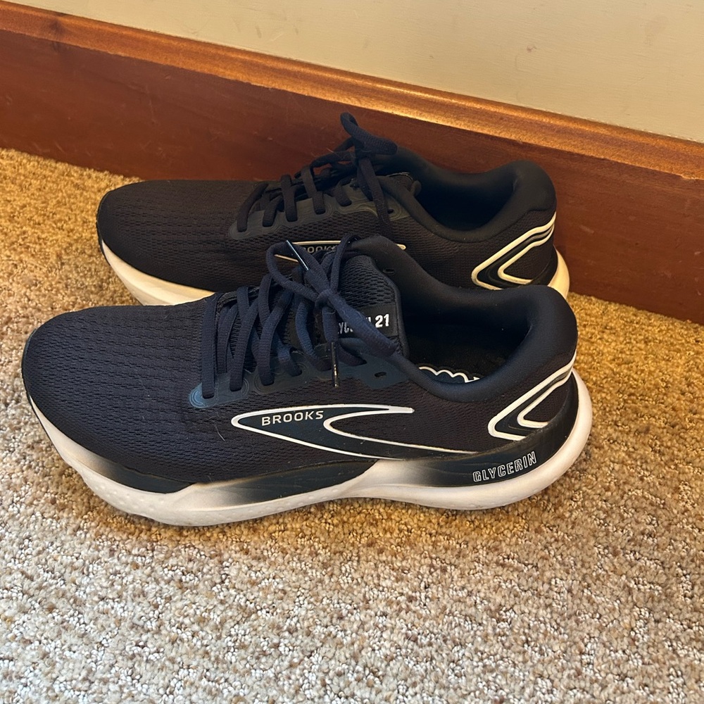 Brooks Glycerin 21 Women’s Running Shoes - Picture 3 of 5